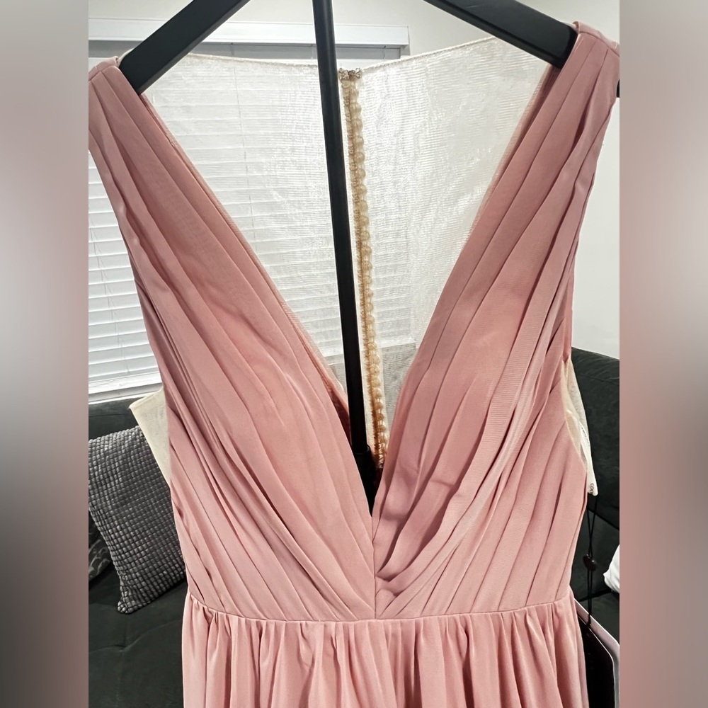 Elegant Mauve Sleeveless Maxi Dress - Picture 4 of 16